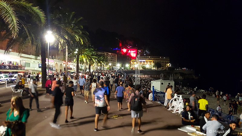 Ночное пати на Promenade des Anglaise