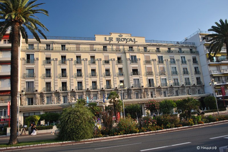 Набережная Promenade des Anglais